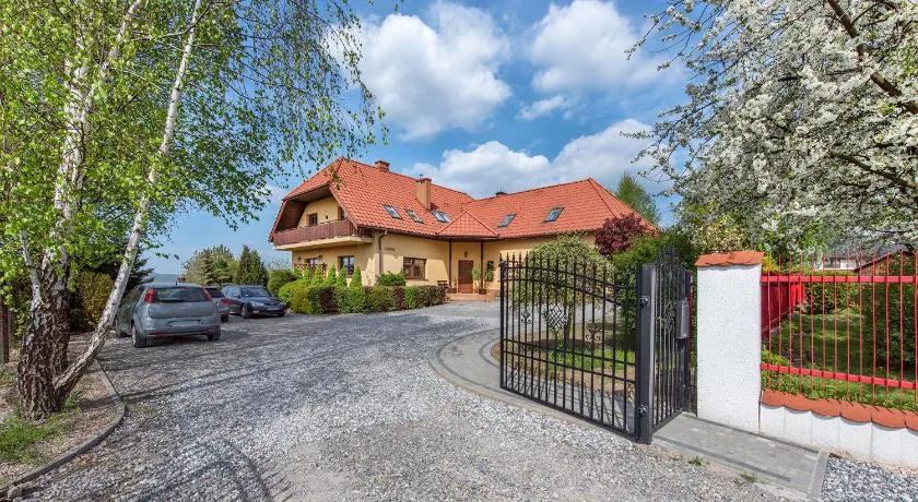 RYSIÓWKA pokoje gościnne - Image 1