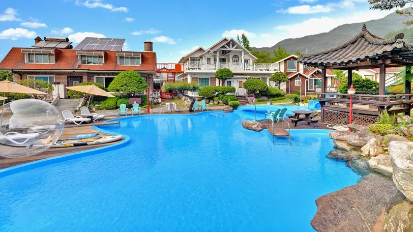 Kapyeong Ilsang Talchul Pension Water Slide - Image 1