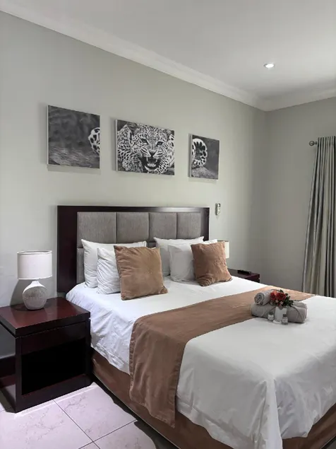 The Pillows Suite - Image 1
