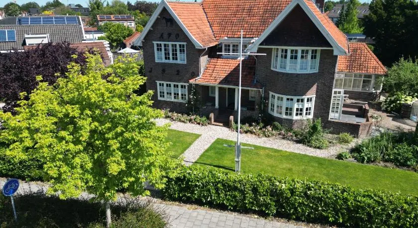 Bed and Breakfast Goes - Image 1