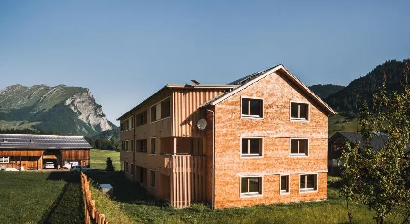 tinnes apartments - Image 1