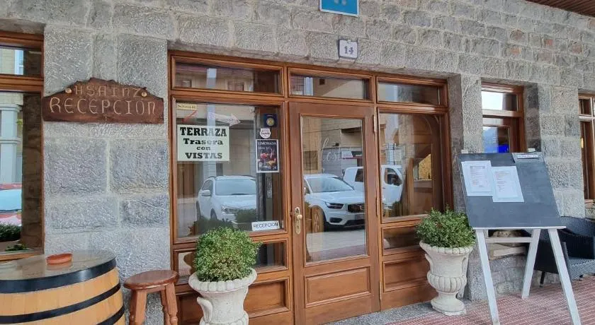 Hostal Sainz - Image 1