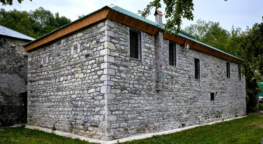 Guesthouse Shtini - Image 1