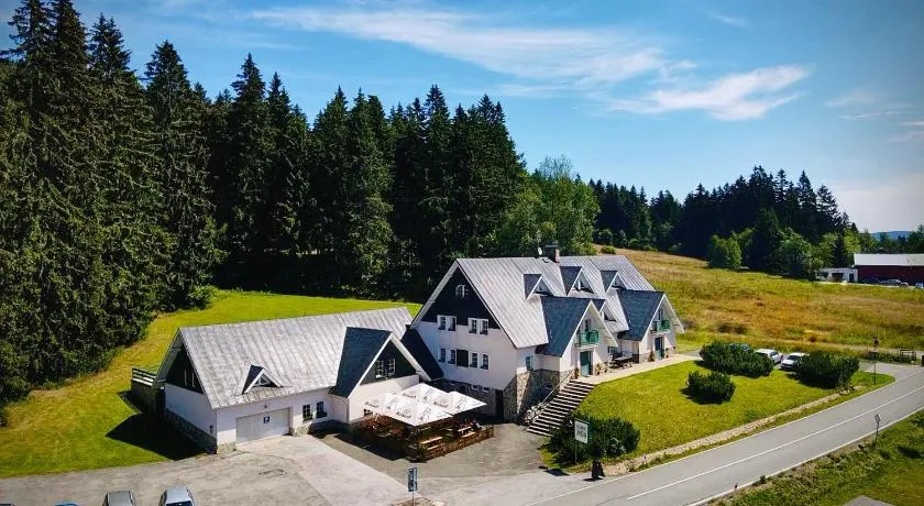 Horské Apartmány Smrčina - Image 1