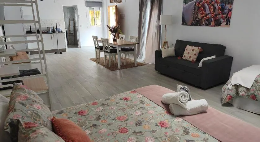 Apartamentos Turísticos Antonio Parra - Image 1