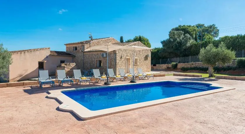 E105 Can Brivo by Mallorca Villa Selection - Image 1