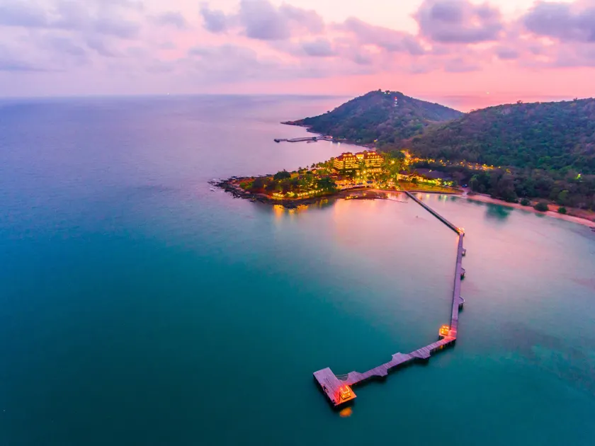 Rayong Resort Hotel - Image 1