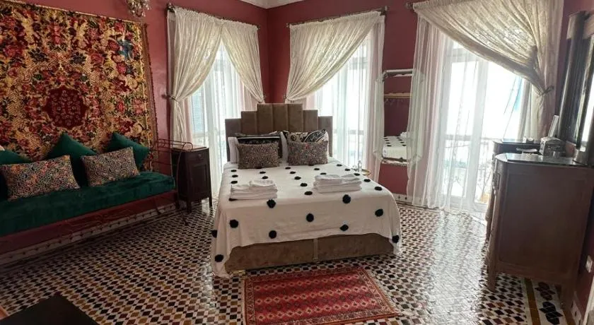 Dija Riad - Image 1