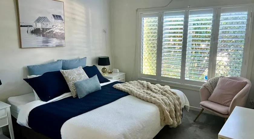 Hotel Style Monterey Guest Studio near Hospitals, Beach and Airport - Image 1