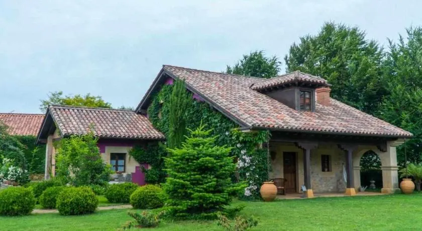 Apartamentos Arcadia - Image 1