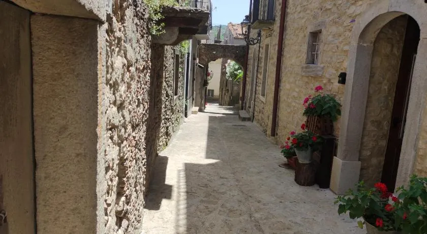 B&b Villa Argimusco - Image 1