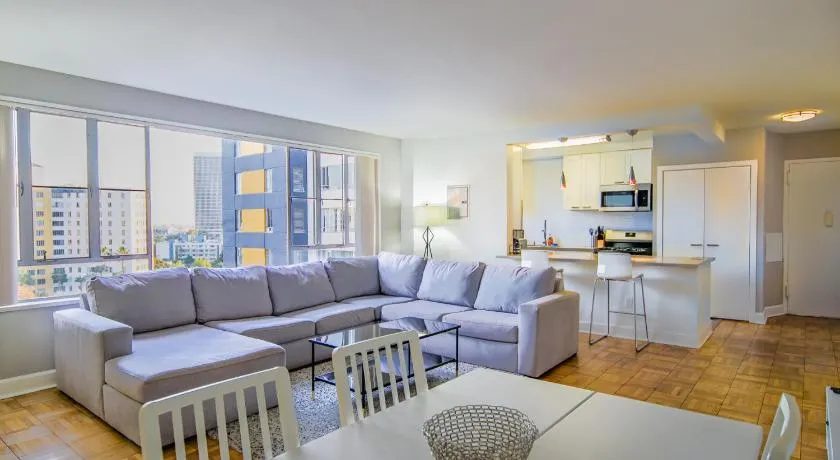 Luxury 2 Bedroom 2 Bathroom Residence Great View - Image 1