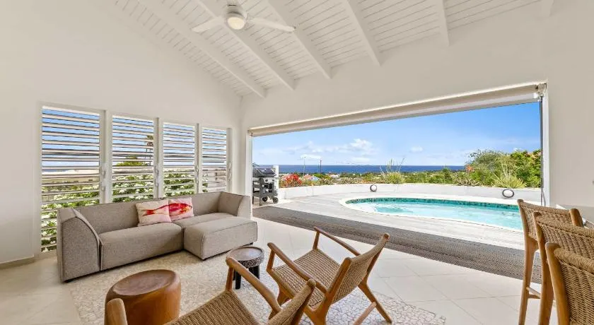 Dream View Villa - Image 1