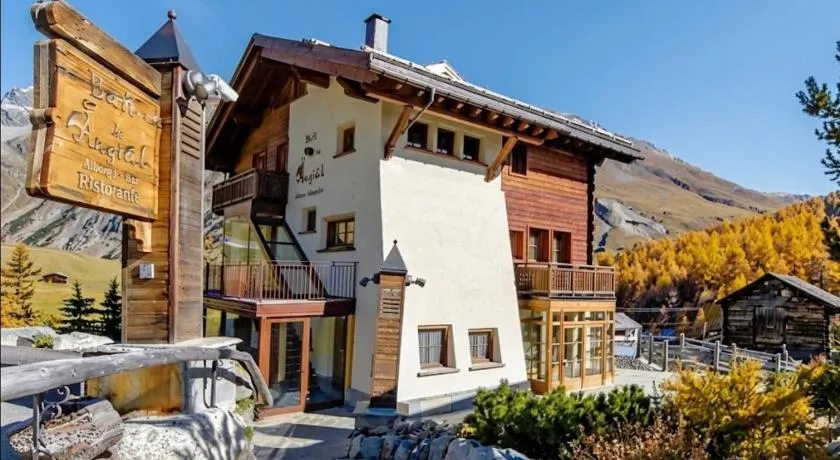 Hotel Bait de Angial - Image 1