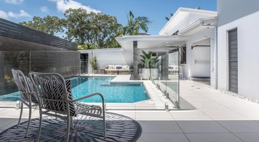Noosaville Hideaway - Image 1