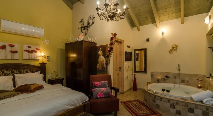 Zemer Lodging - Image 1