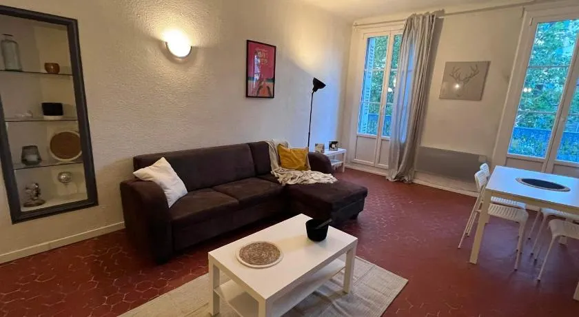 Charming Apartment in the heart of Draguignan - Image 1