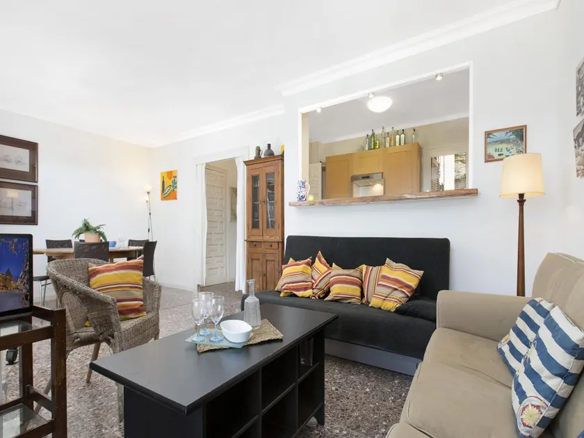Apartment in Llafranc with Panoramic Sea Views - Image 1
