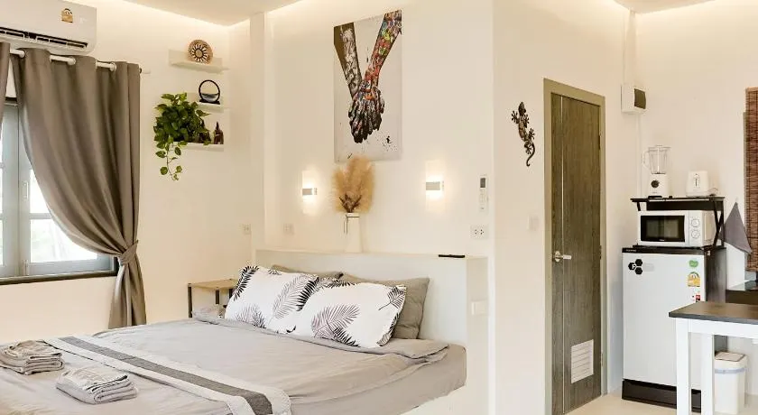 Moonway Bungalows - Image 1