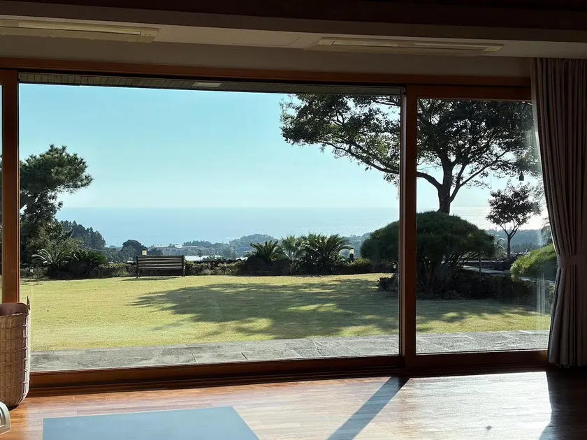 Hyeyum Villa - Image 1