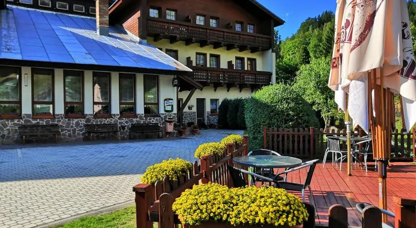 Rodinný "Hotel U Můstků" - Image 1
