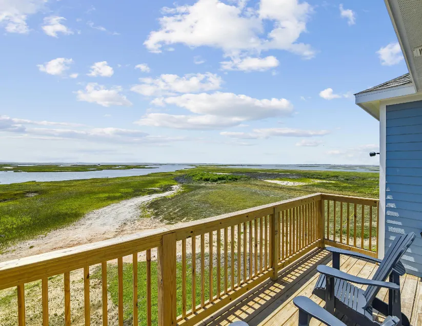 Bayfront Nirvana! - Image 1