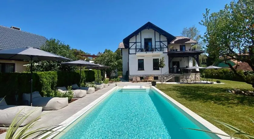 Villa Pomona - Image 1