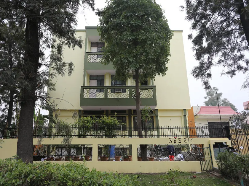 Capital O 28784 Bala Ji Residency - Image 1