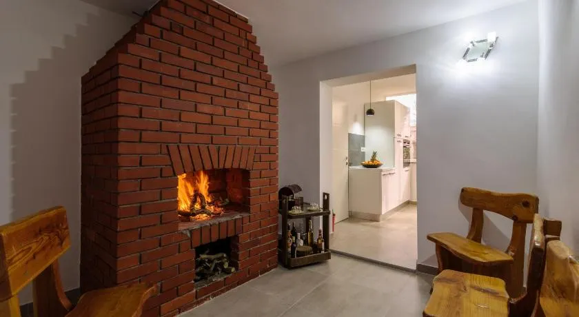House Niko - Image 1