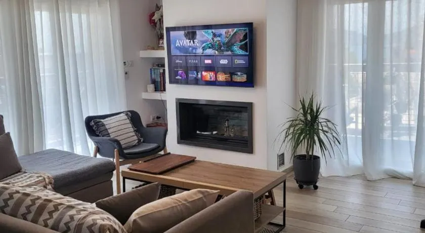 Central Park Apartment - Image 1