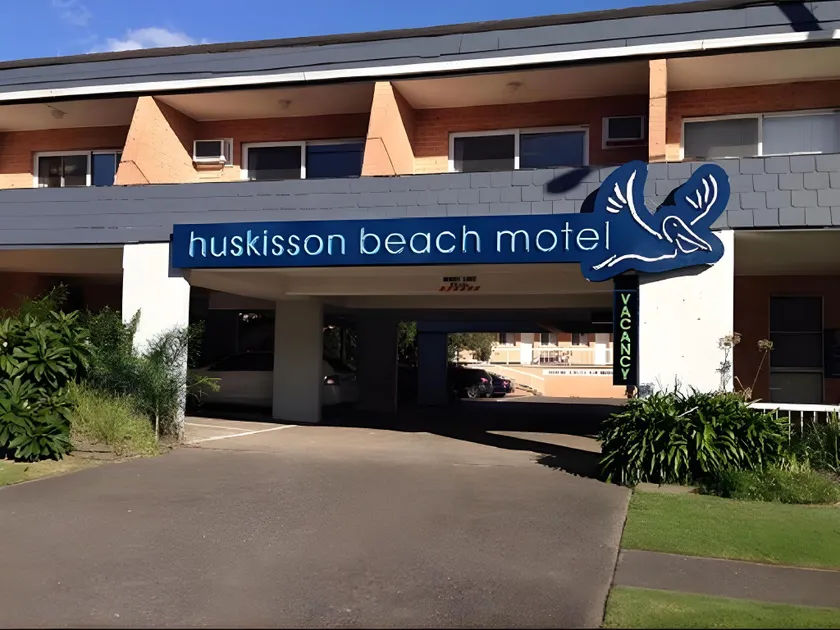 Huskisson Beach Motel - Image 1
