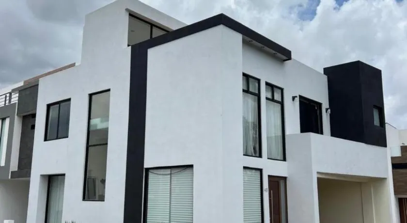 Hermosa residencia en San Pedro Cholula - Image 1