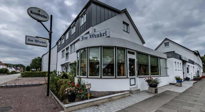 Hotel "Im Winkel" - Image 1