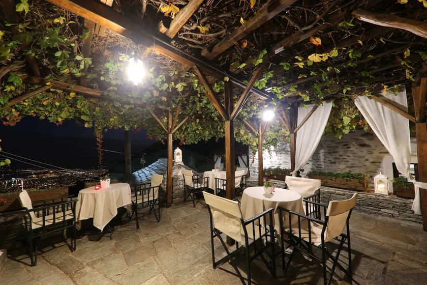 Evilion Traditional Mansion Makrynitsa - Image 1