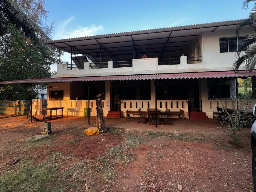 SeaFront - Beach Cottage, Alibag - Image 1