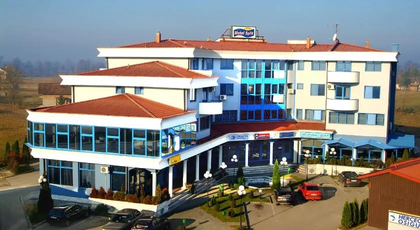 Hotel Split - Image 1