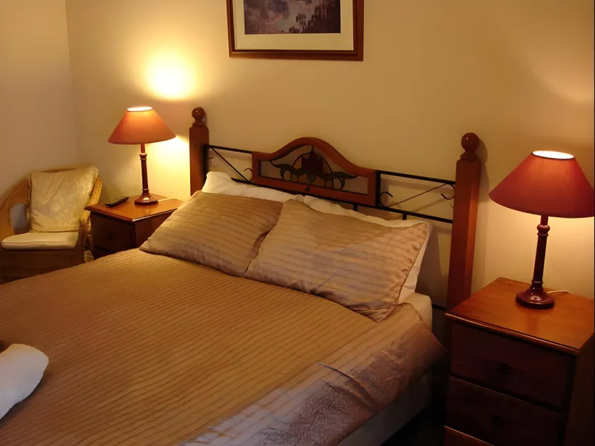 Truro weighbridge motel - Image 1