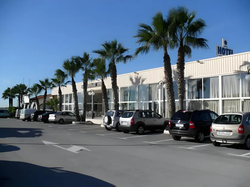 Hotel Lo Monte - Image 1