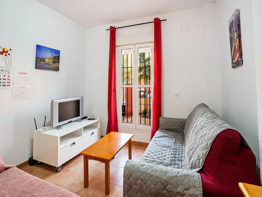 Inviting house in Lepe with shared pool. - Image 1