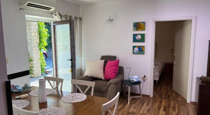APPARTMENT LANA - Image 1