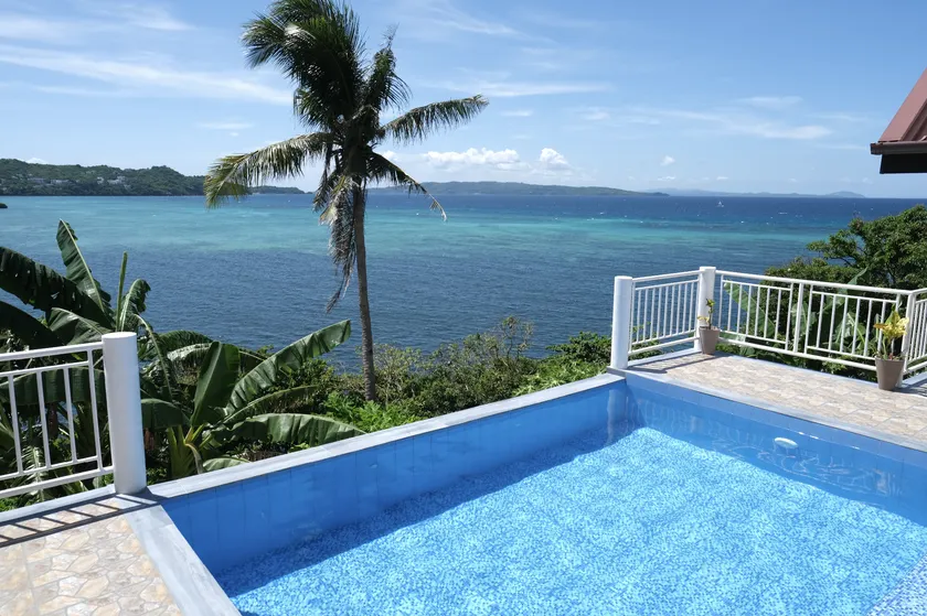 Balai Isla Entire Hilltop Home - Image 1