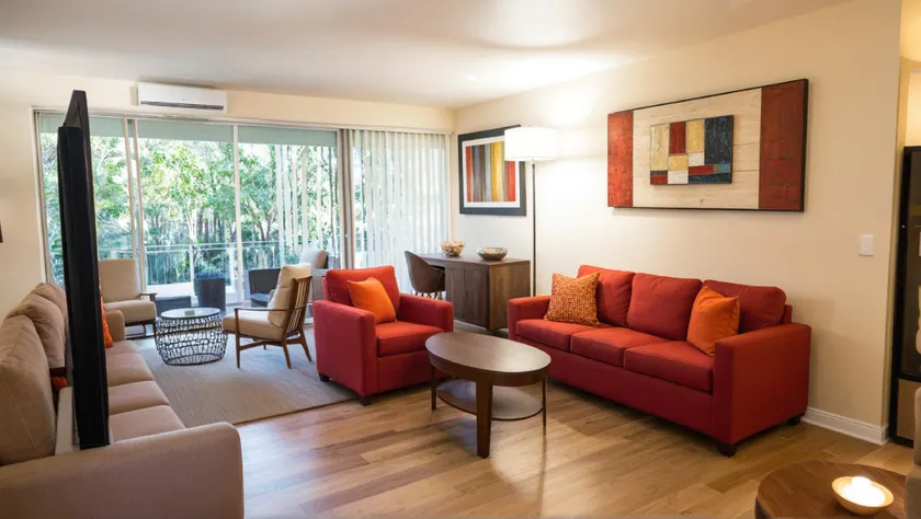 StaysPro - Executive Santa Monica Suites - Image 1