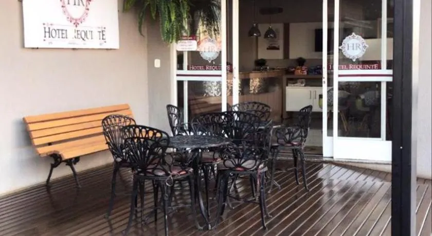 Hotel Requinte - Image 1