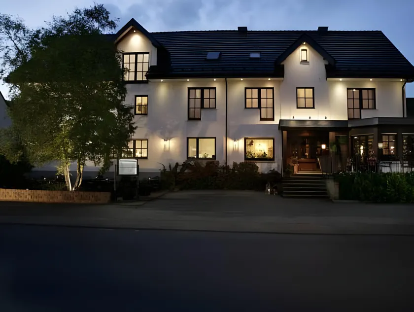 Müllers Landhotel - Image 1