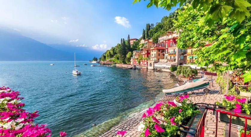 Luxury house Como - Image 1