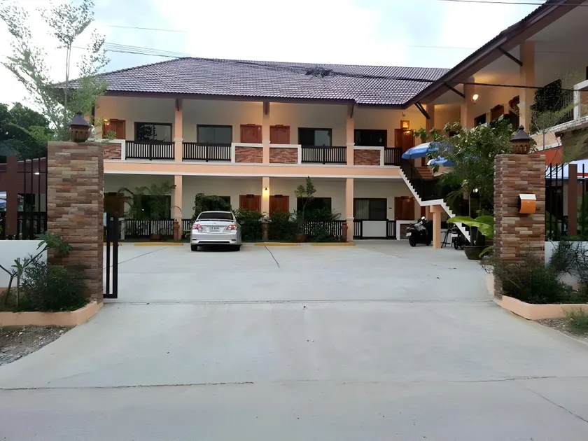N-Joy Place - Image 1