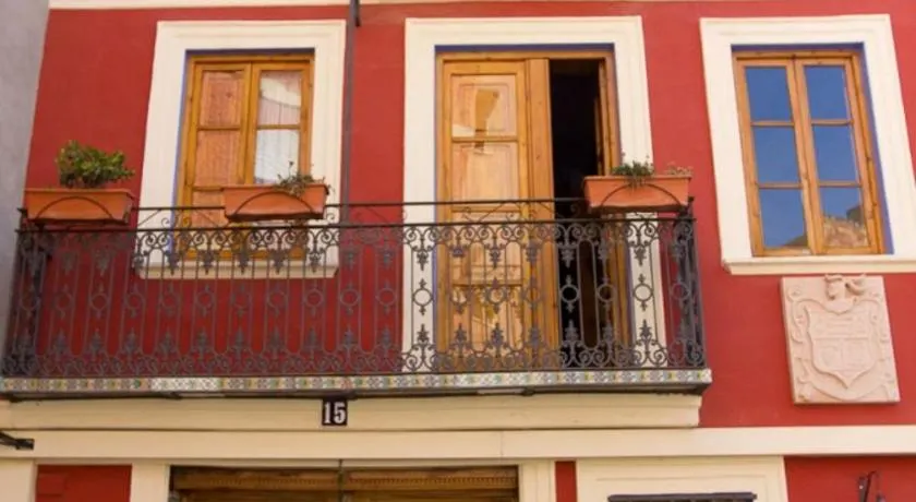 A la Sombra de la Torre - Image 1