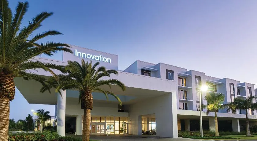 Innovation Hotel - Image 1