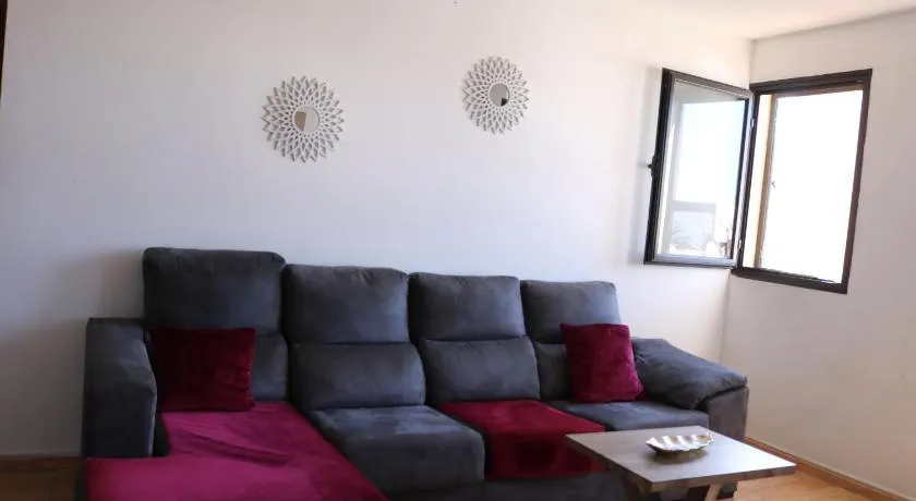 Apartamentos La Carmen - Image 1