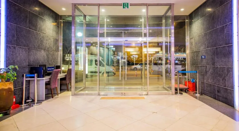 Incheon Airport Hotel Zeumes - Image 1